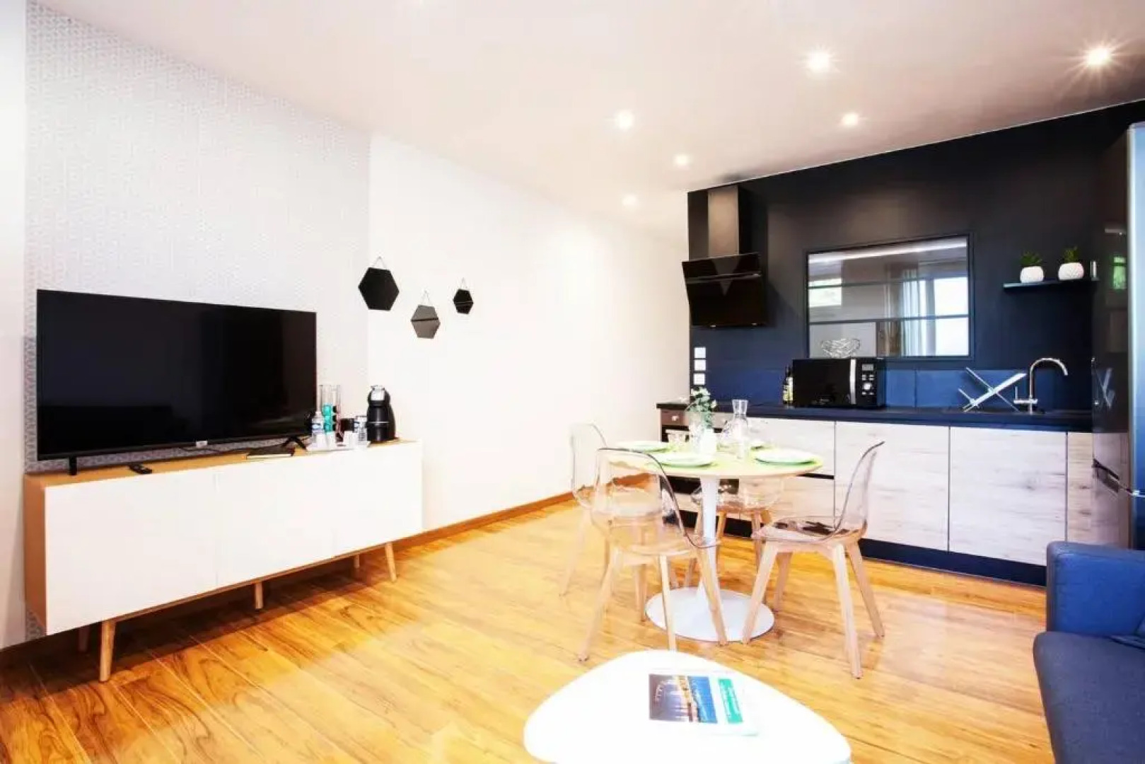 Legend - Le Saint Laurent - Parking - Wifi - 24/7 - Cosy