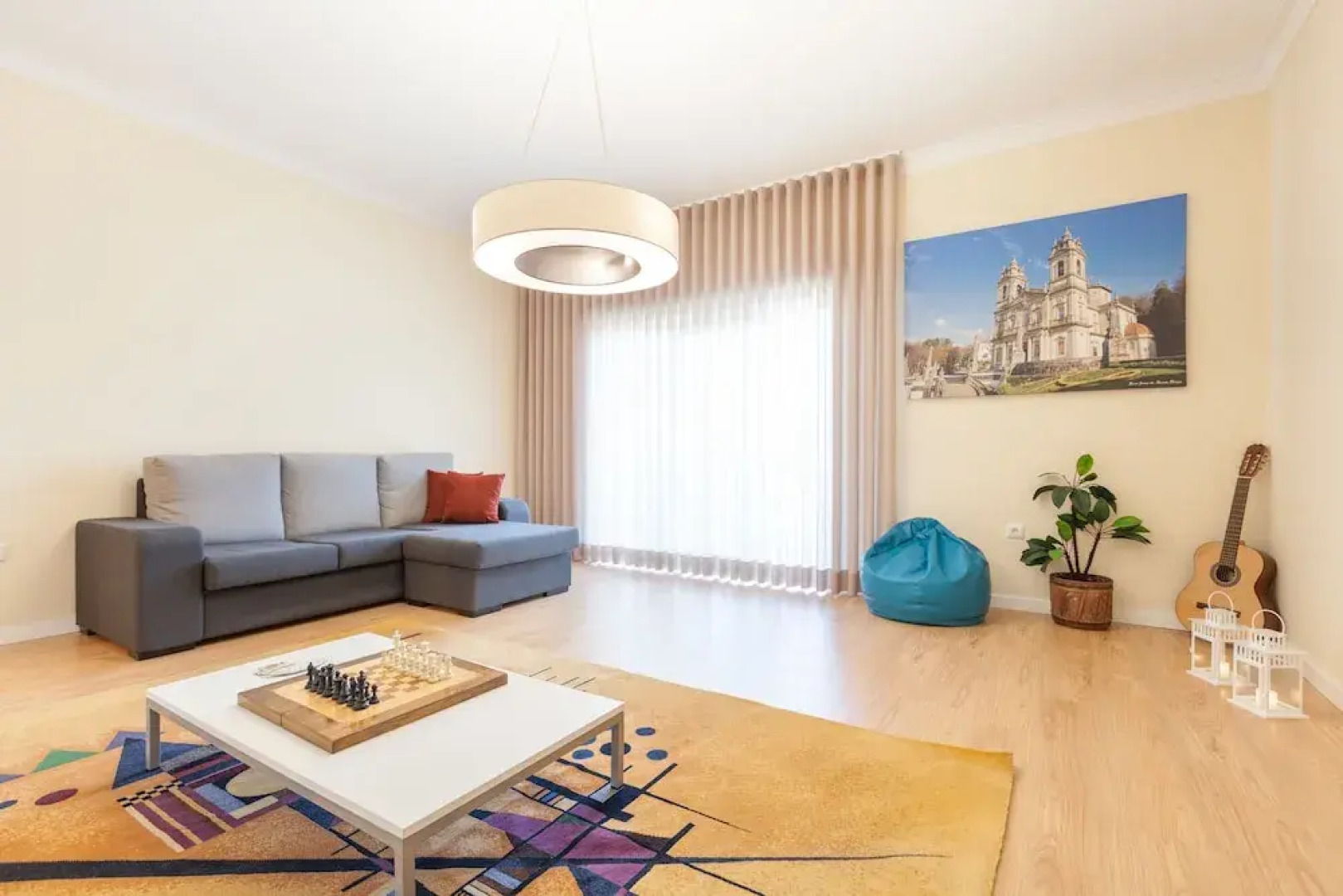 Feel at Home - Private Parking