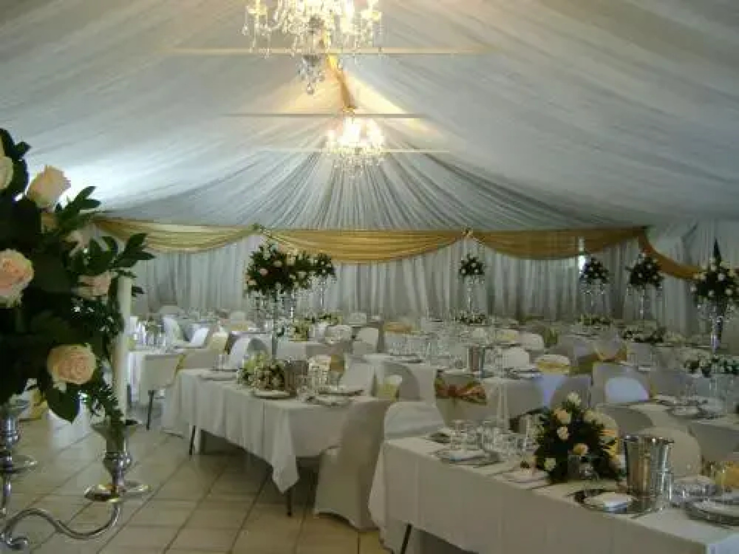 Lalapanzi Hotel & Conference Centre