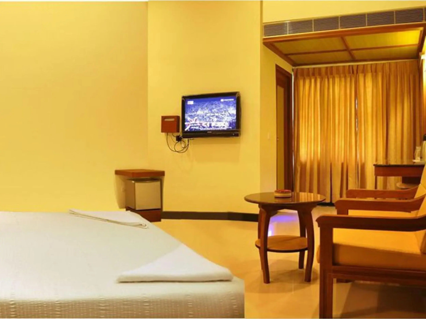 Hotel Arasan Sapthagiri