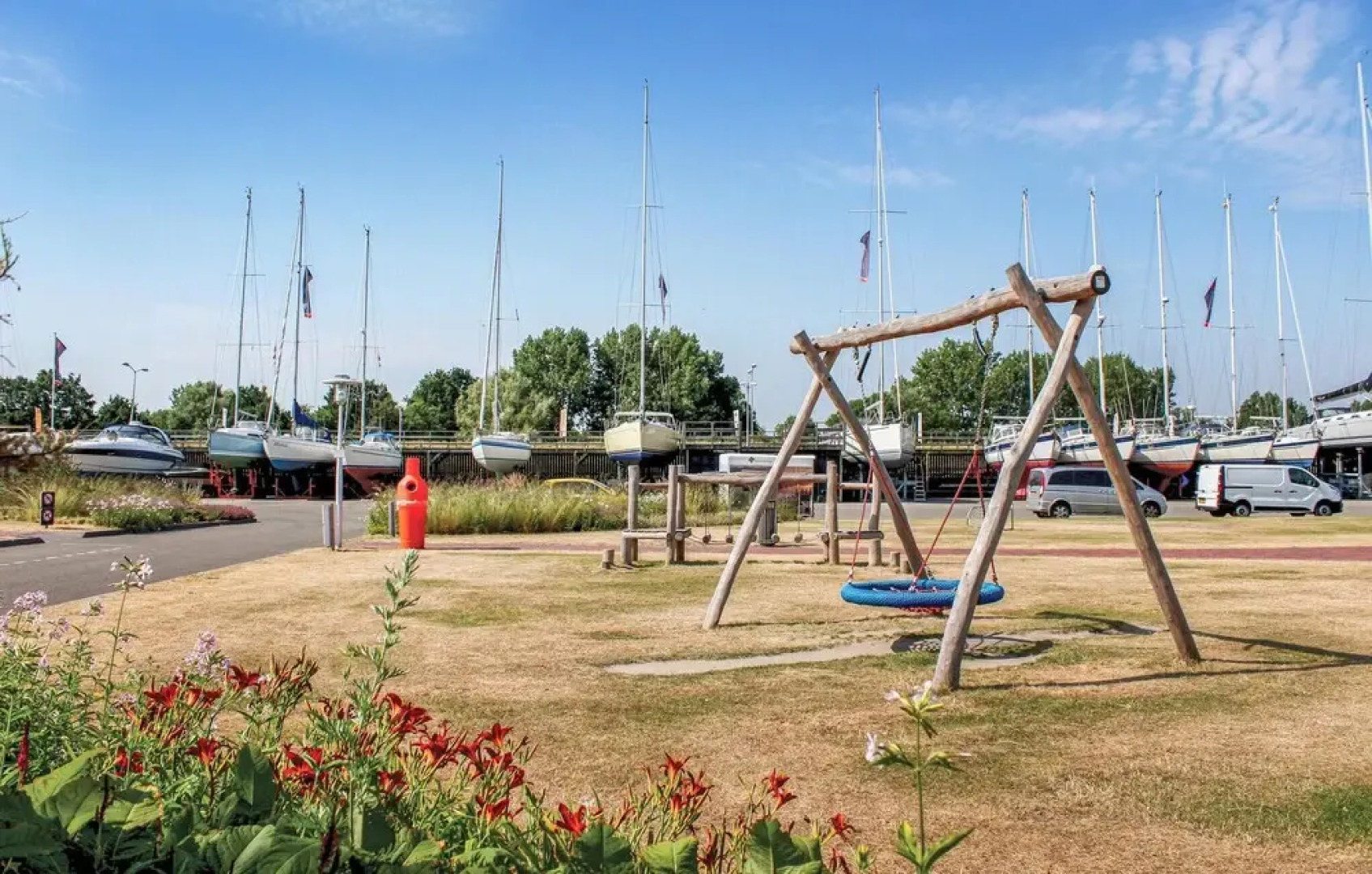 Amazing Home in Bruinisse With 2 Bedrooms and Wifi