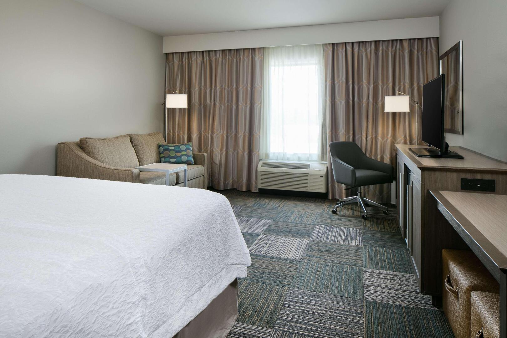 Hampton Inn & Suites Mason City