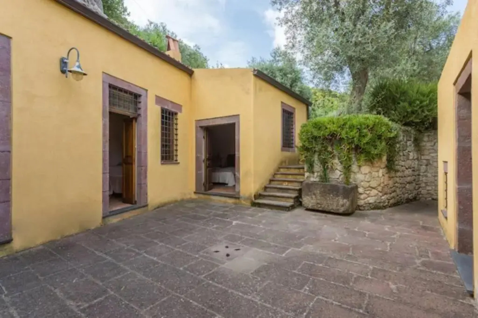 Amazing villa 2Km from the beach