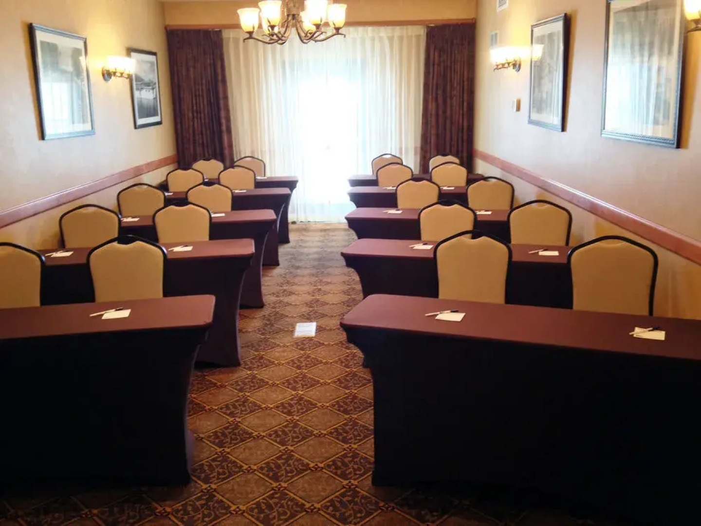 Holiday Inn Express & Suites Kalispell