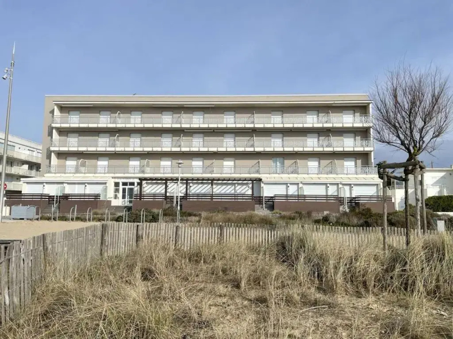 Appartement Notre-Dame-de-Monts, 1 pièce, 2 personnes - FR-1-224C-83