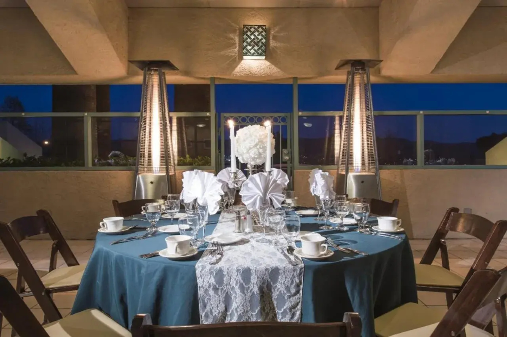 Grand Vista Hotel