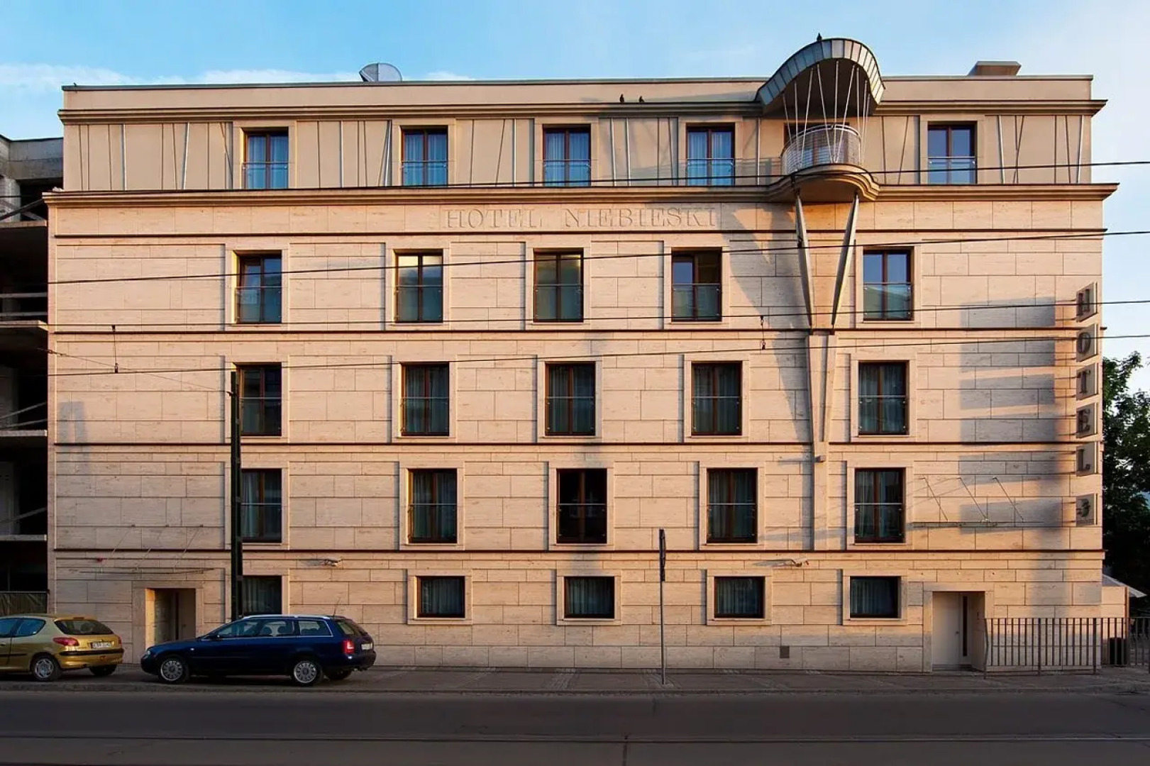 Niebieski Art Hotel & Spa