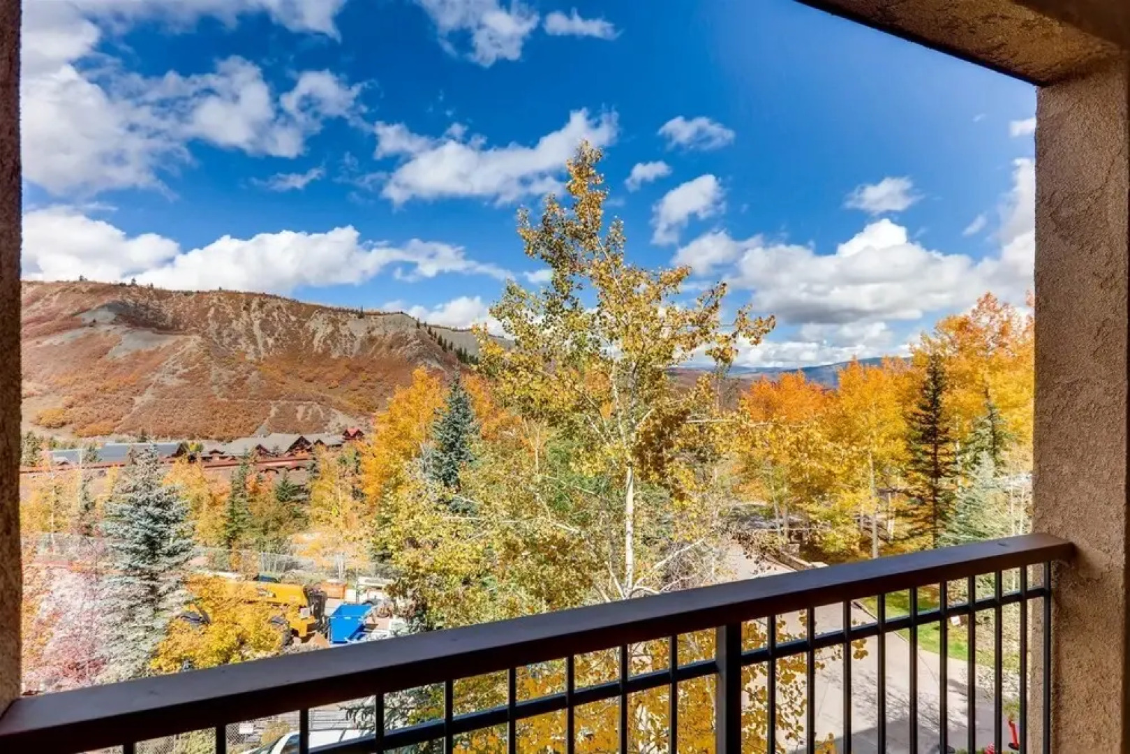 Snowmass Village 2 Bedroom Ski-In, Ski-Out Condo on Fanny Hill