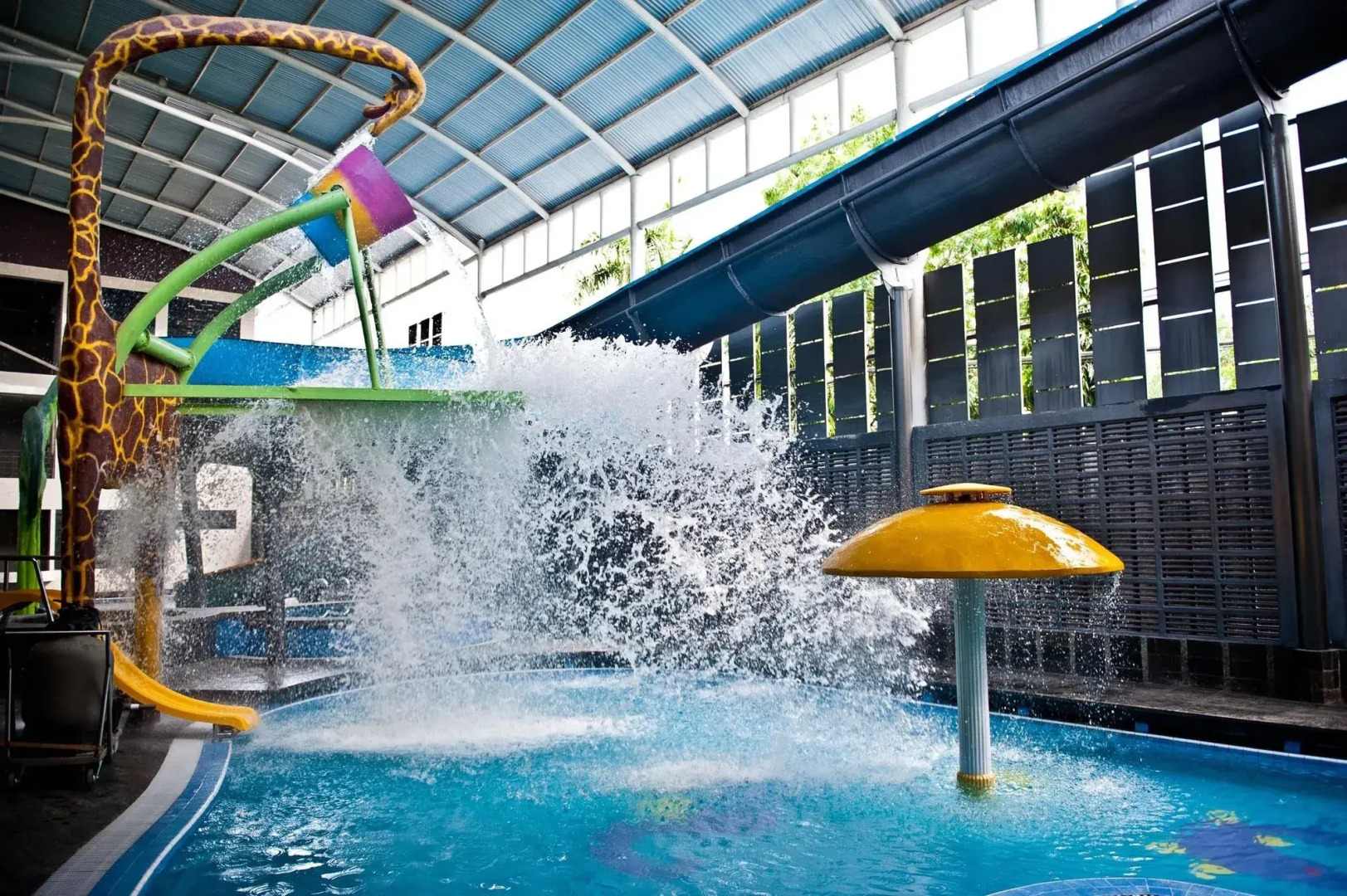 Crown Victoria Hotel Tulungagung