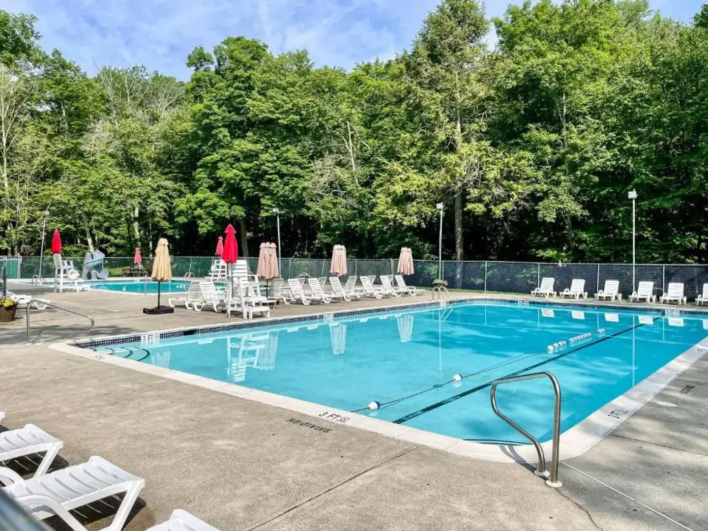 New Build-Modern 4BR, Kid-Friendly Home In Poconos