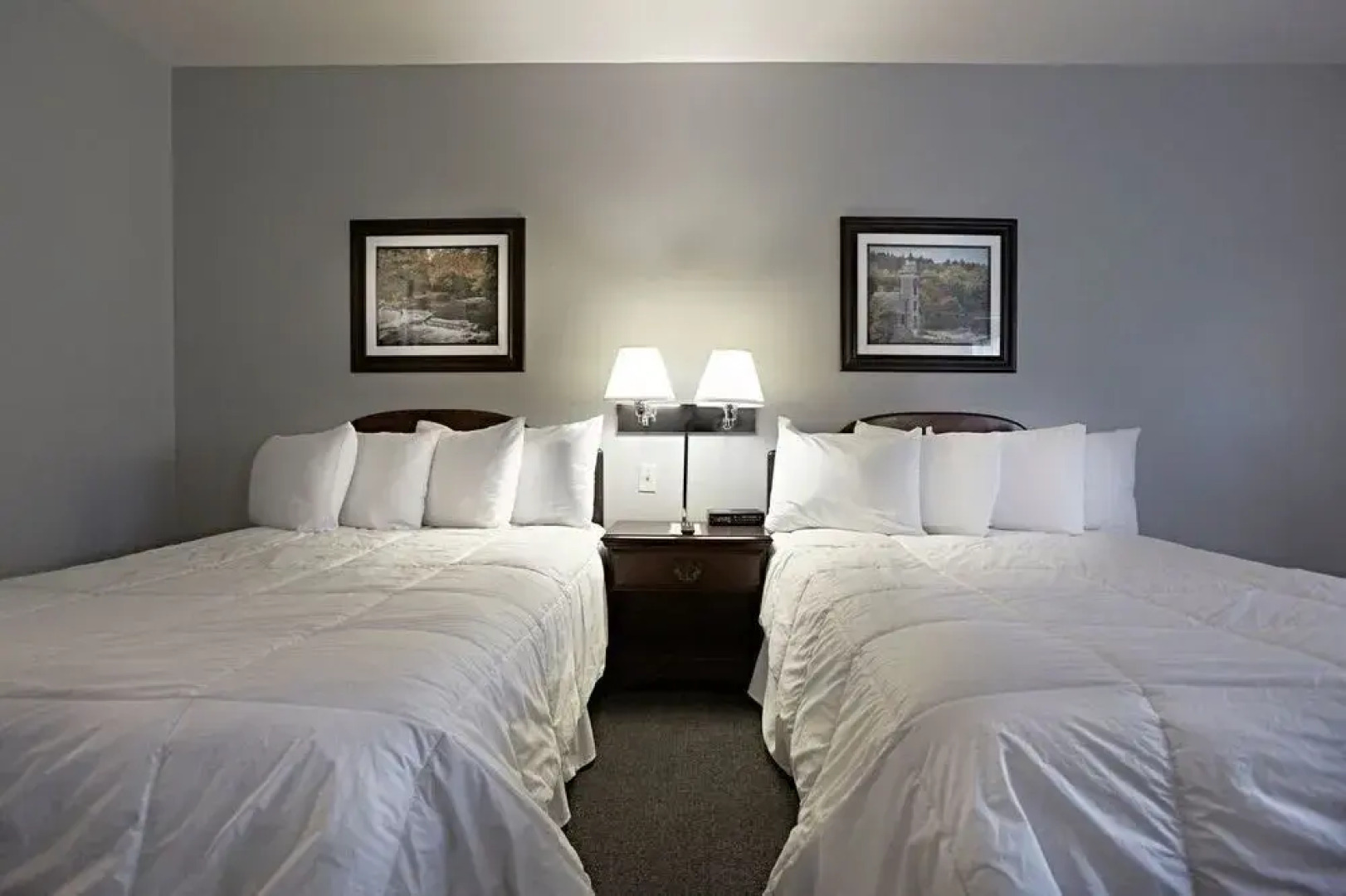 Don Hall's Guesthouse