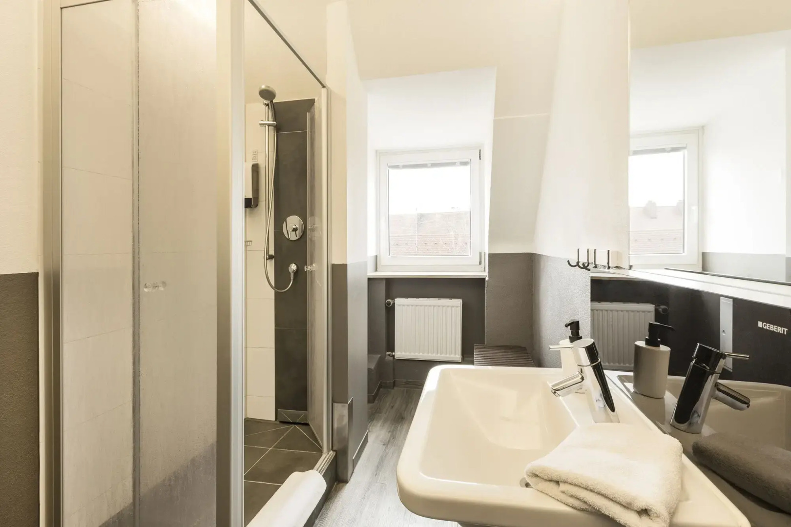 Five Reasons Hotel & Hostel