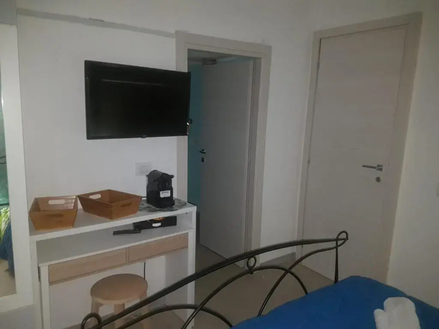 Bed Rho Stazione