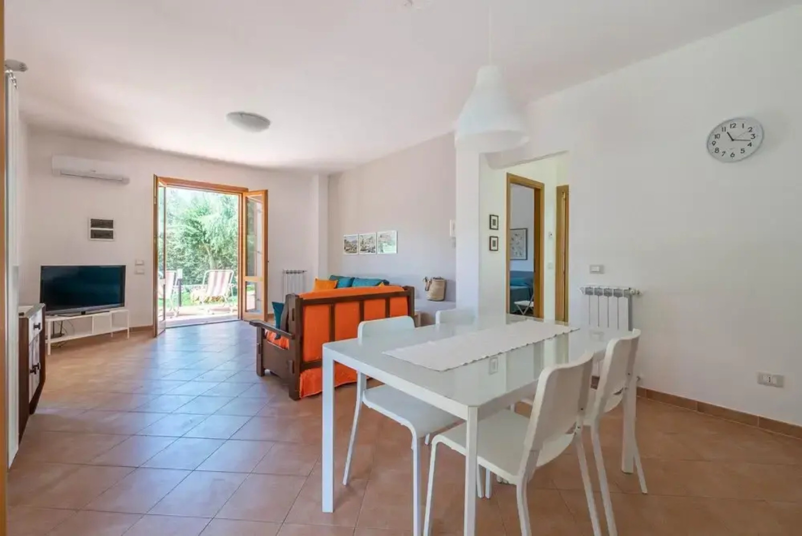 Villa Poldino con Giardino by Wonderful Italy