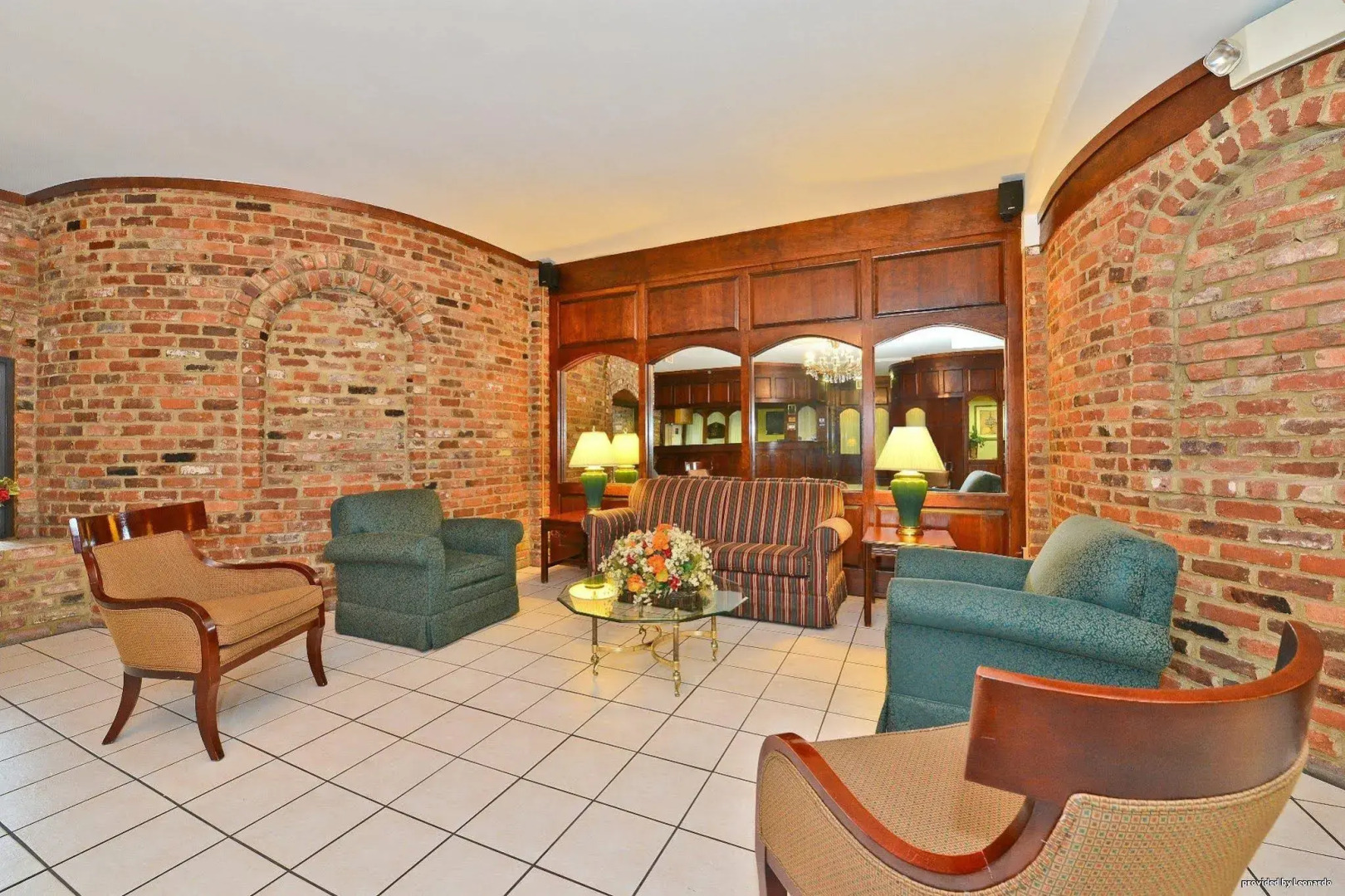 Best Western Plus Governor's Inn