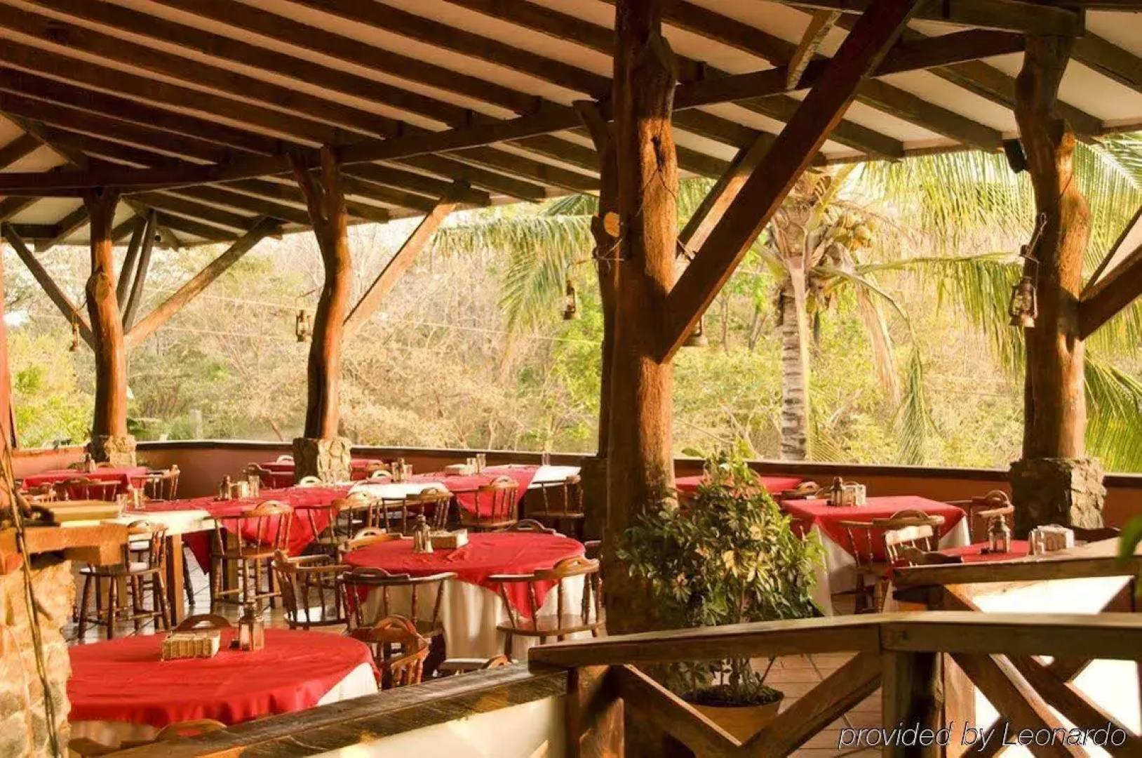 Hotel Hacienda Guachipelin