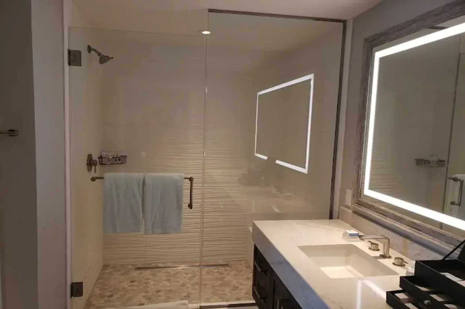 Sunseeker Resort Florida Gulf Coast, Curio Collection Hilton