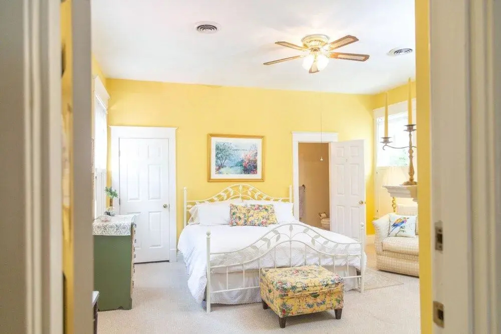 Red Rose Inn Bed & Breakfast