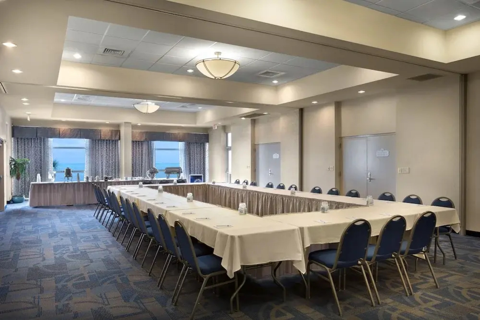 Bay Watch Resort & Conference Center