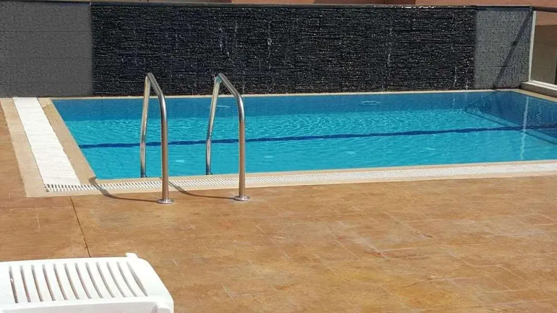 Jounieh Suites Hotel
