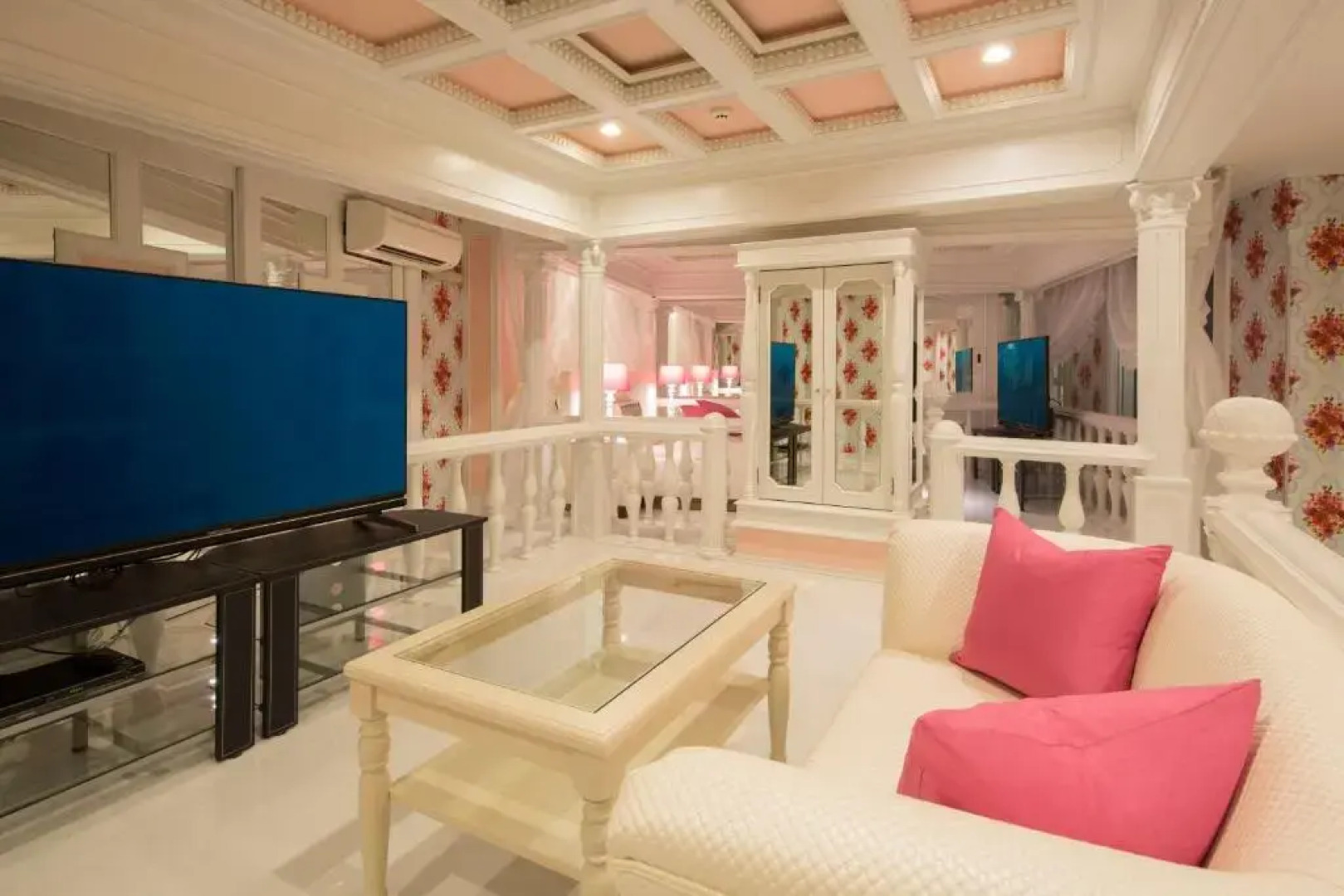 ホテル　ミロワール