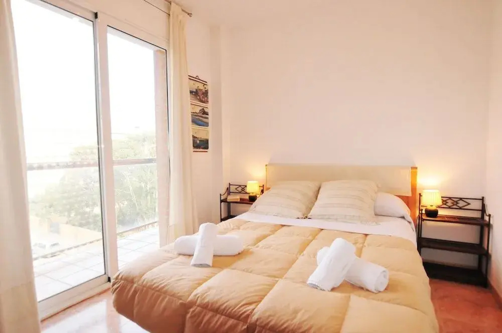HomeHolidaysRentals Apartamento Light - Costa Barcelona