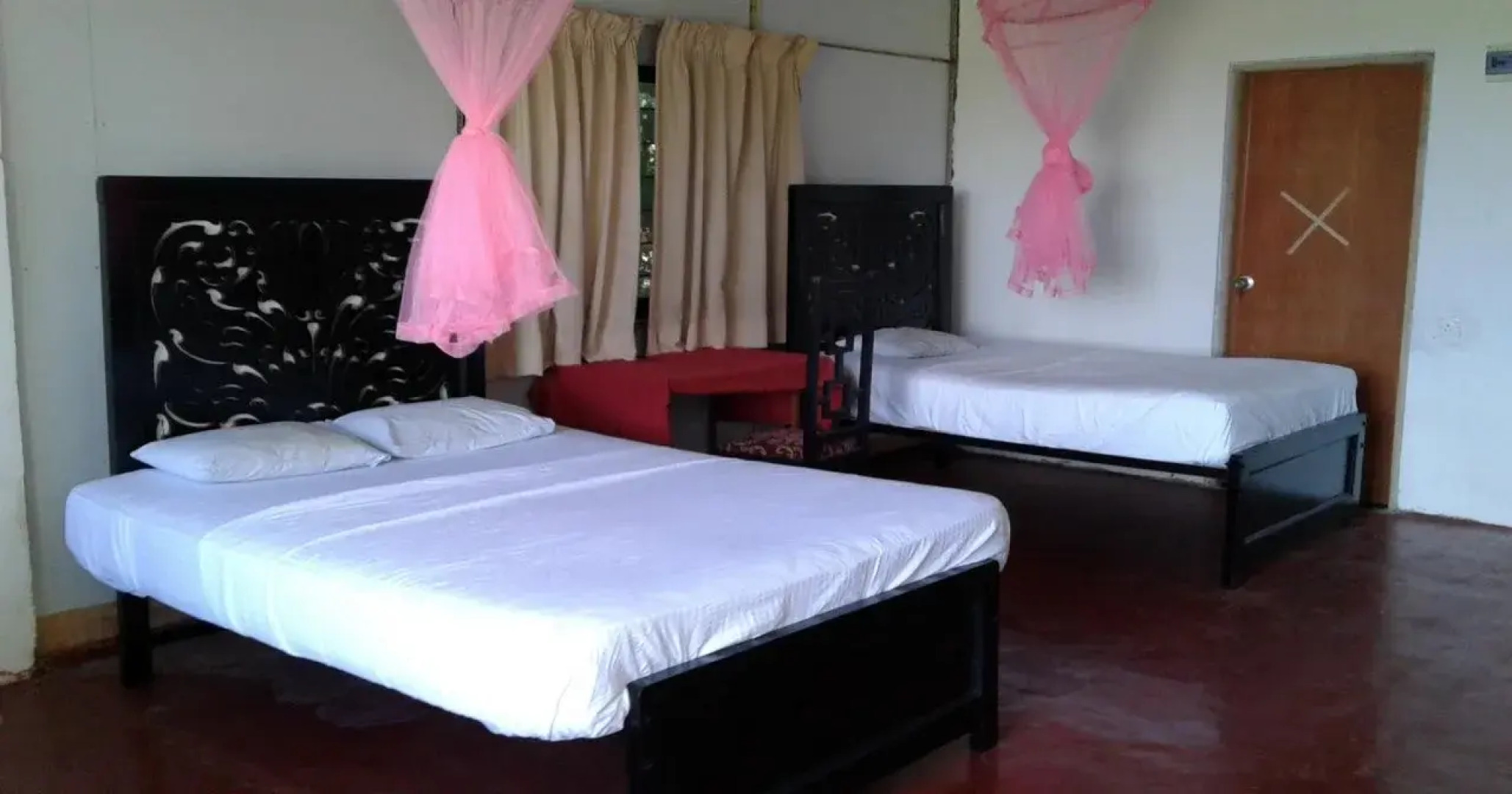 Safari Village Hotel