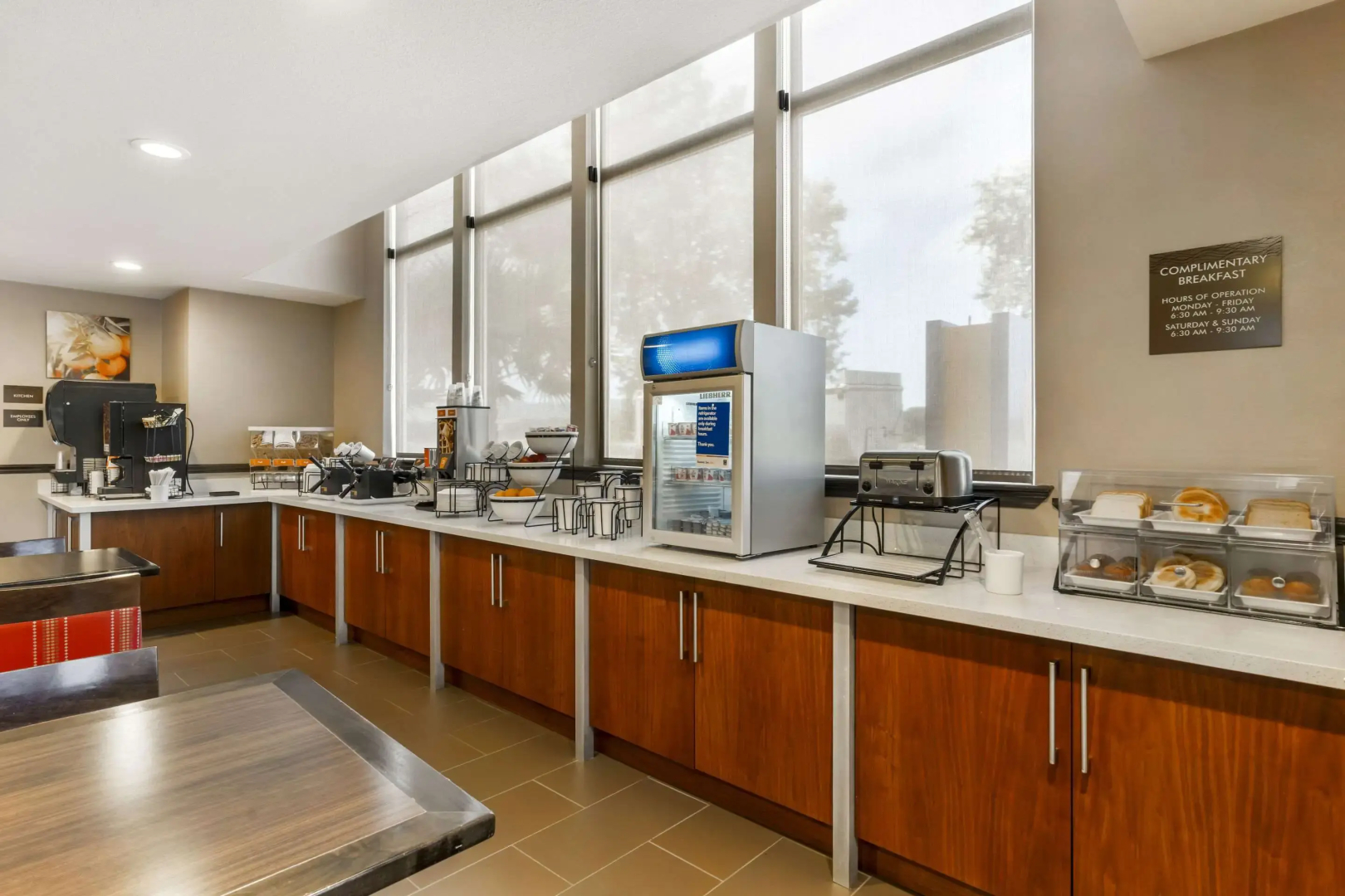 Comfort Inn & Suites Redwood Country