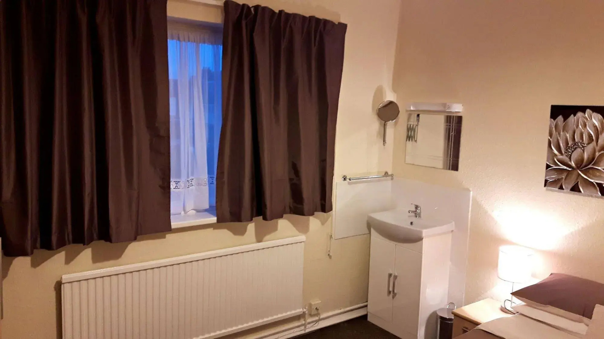 Westbrook Lodge Guest House