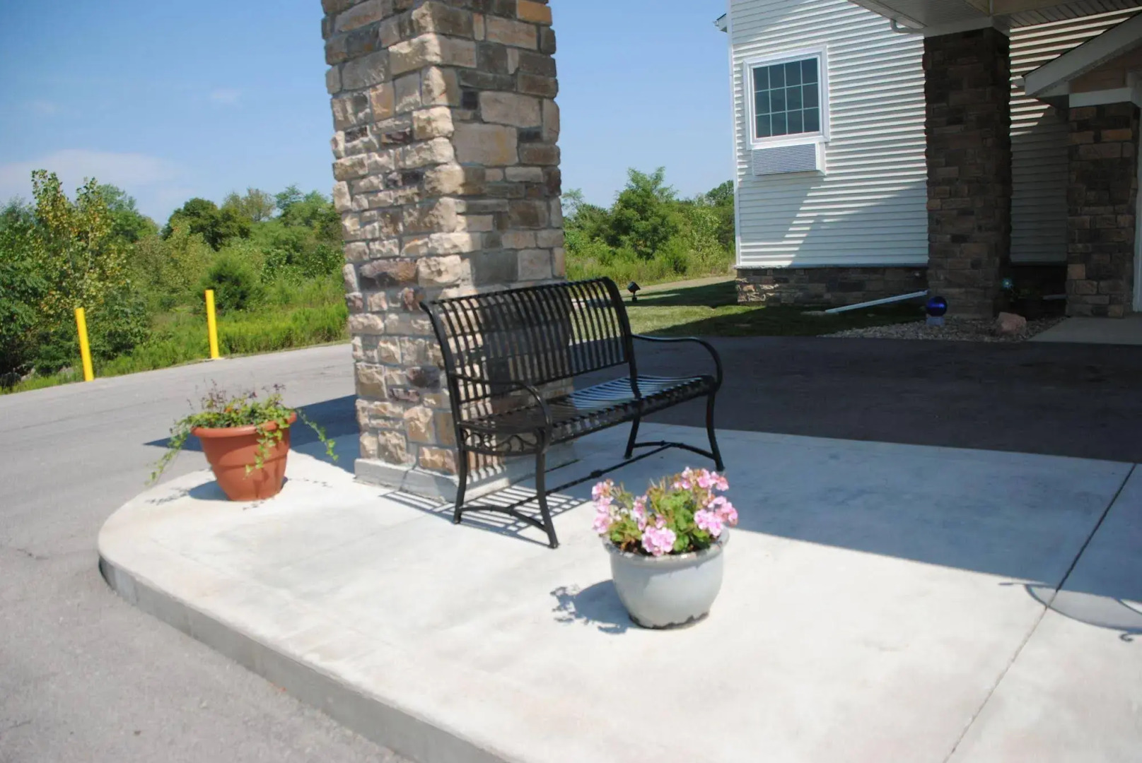 Red Roof Inn Charlestown