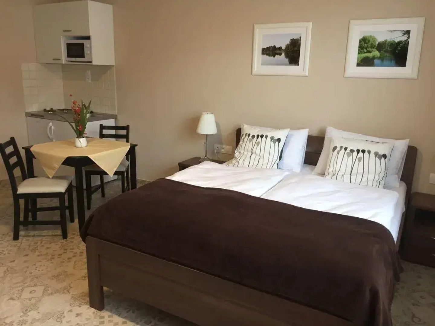 Apartmanovy dom Villa Ephélia