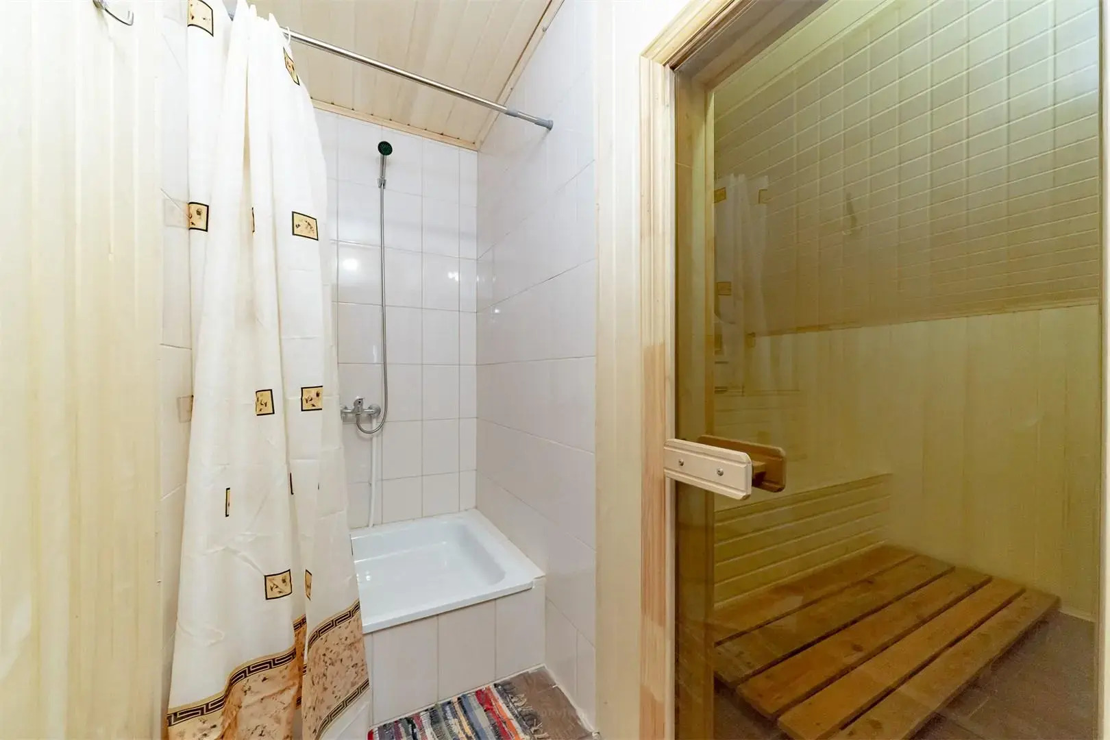 Новгородская Деревня