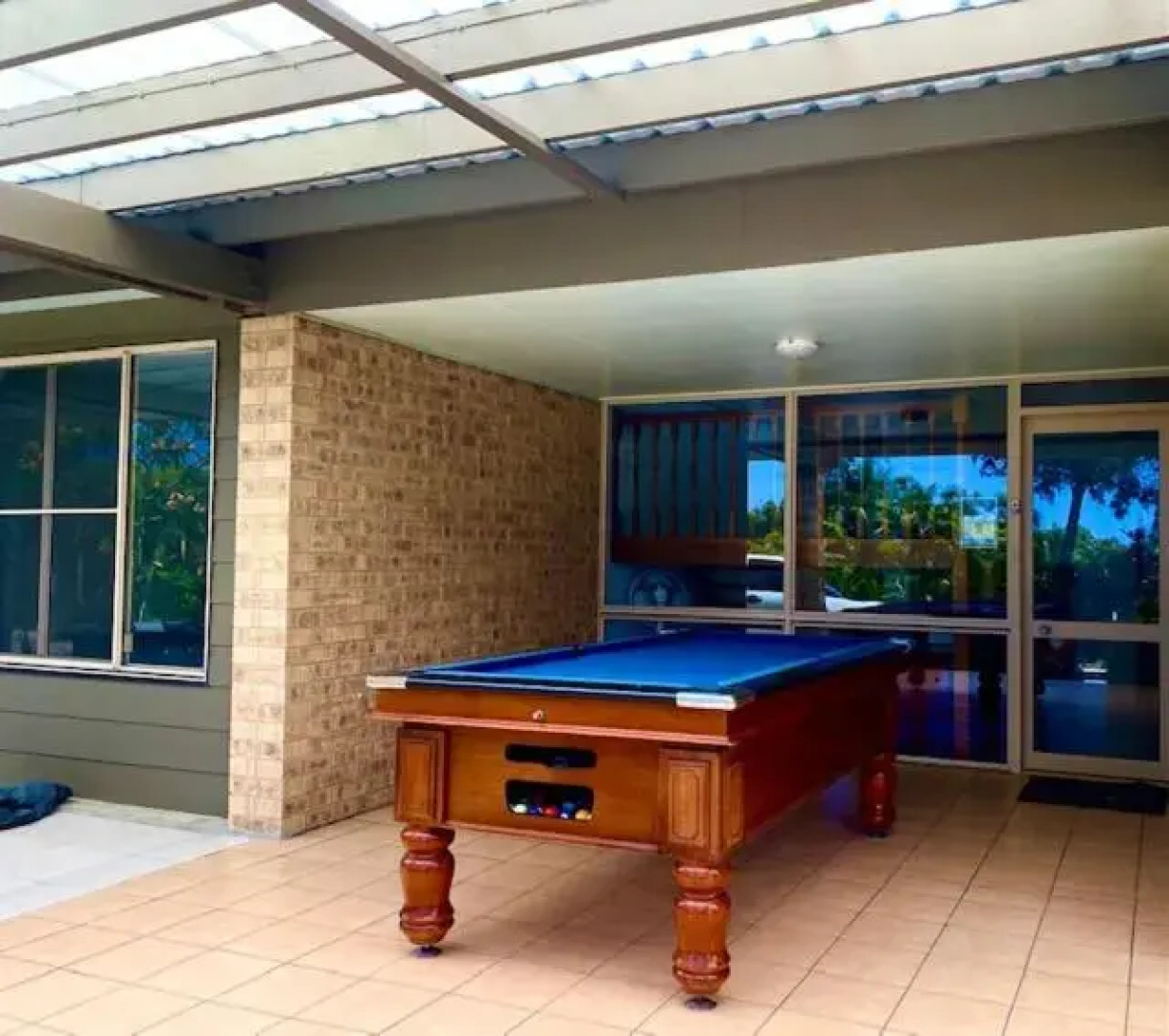 Orchid Beach Apartments