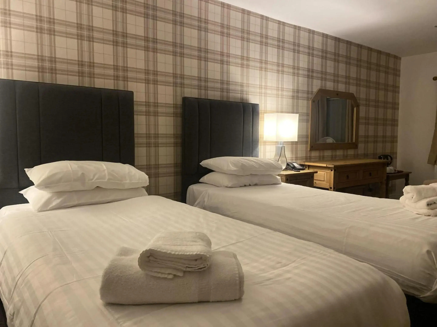 The Oaks Hotel