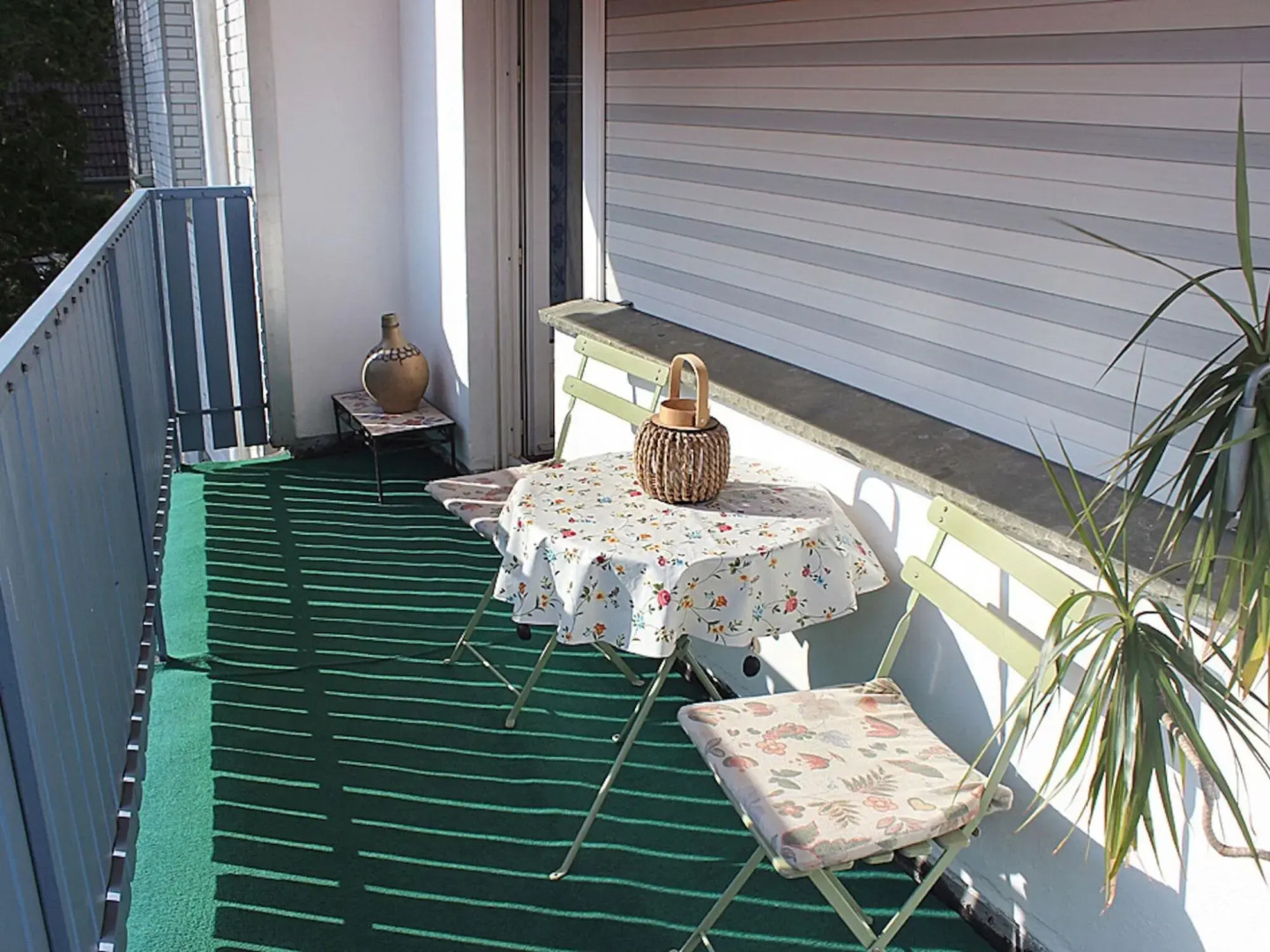 Lovely apartment in Blomberg with a garden