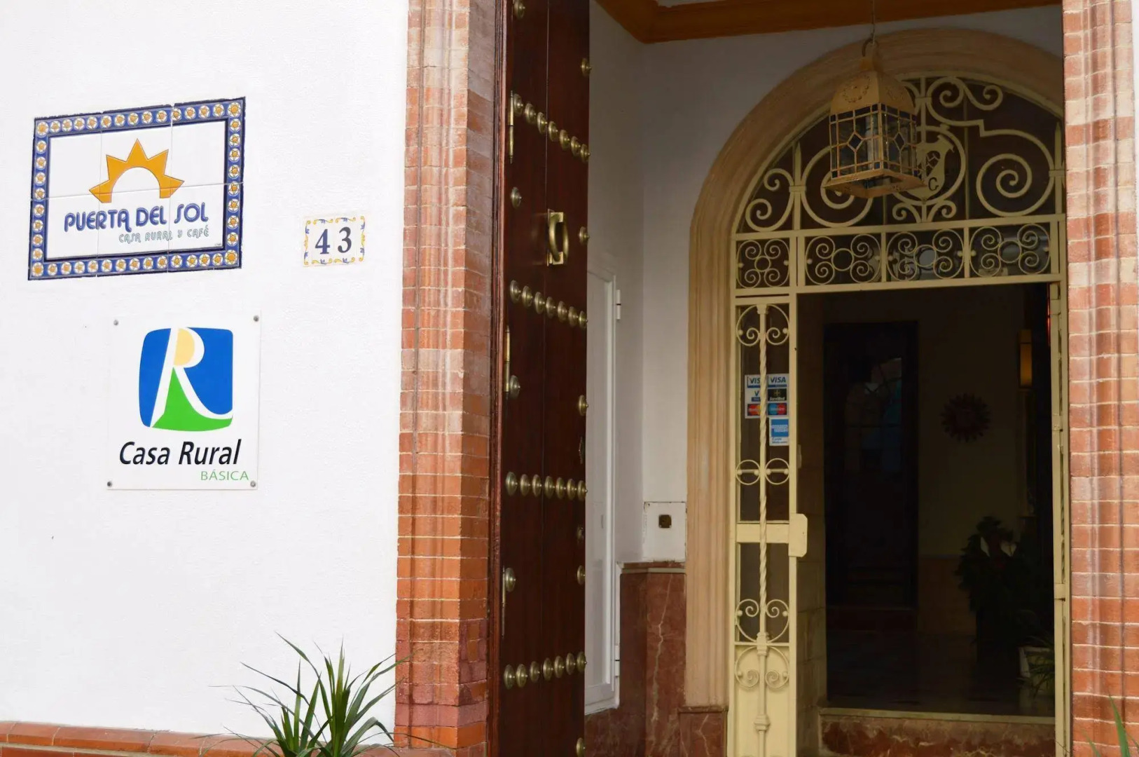 Casa Puerta del Sol