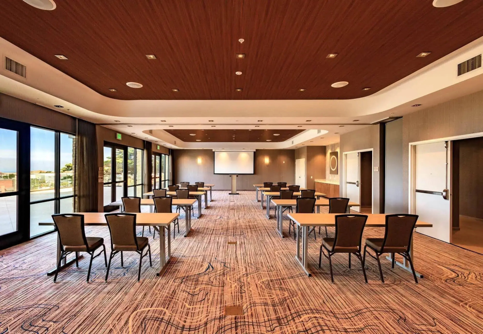 SpringHill Suites by Marriott The Dunes On Monterey Bay