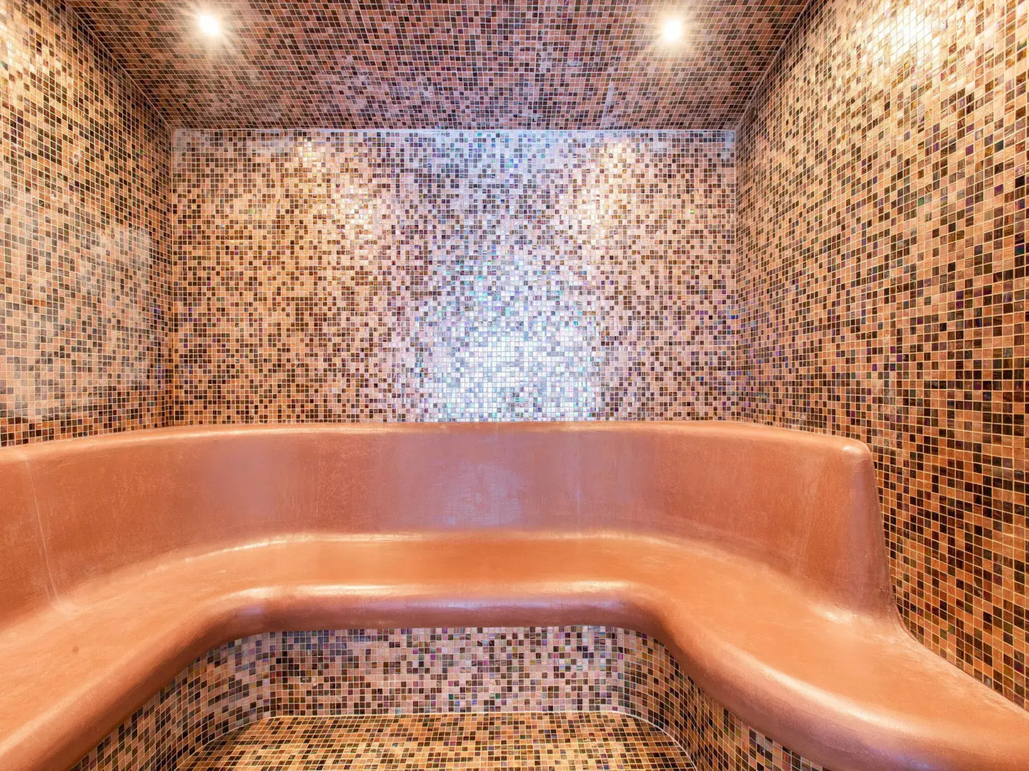 Lush Chalet in Champagny en Vanoise with Sauna