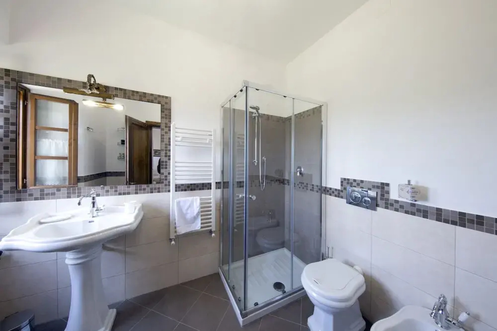 Podere Le Volte - Country House