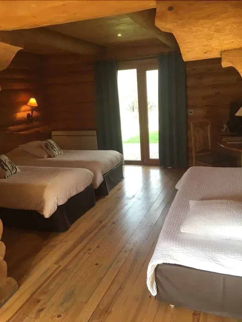 Logis Hôtel-Restaurant Domaine de Montecristo