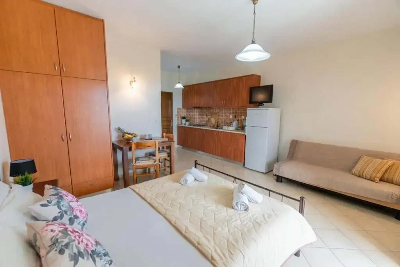 Comfy Studio at Klelia Cottage