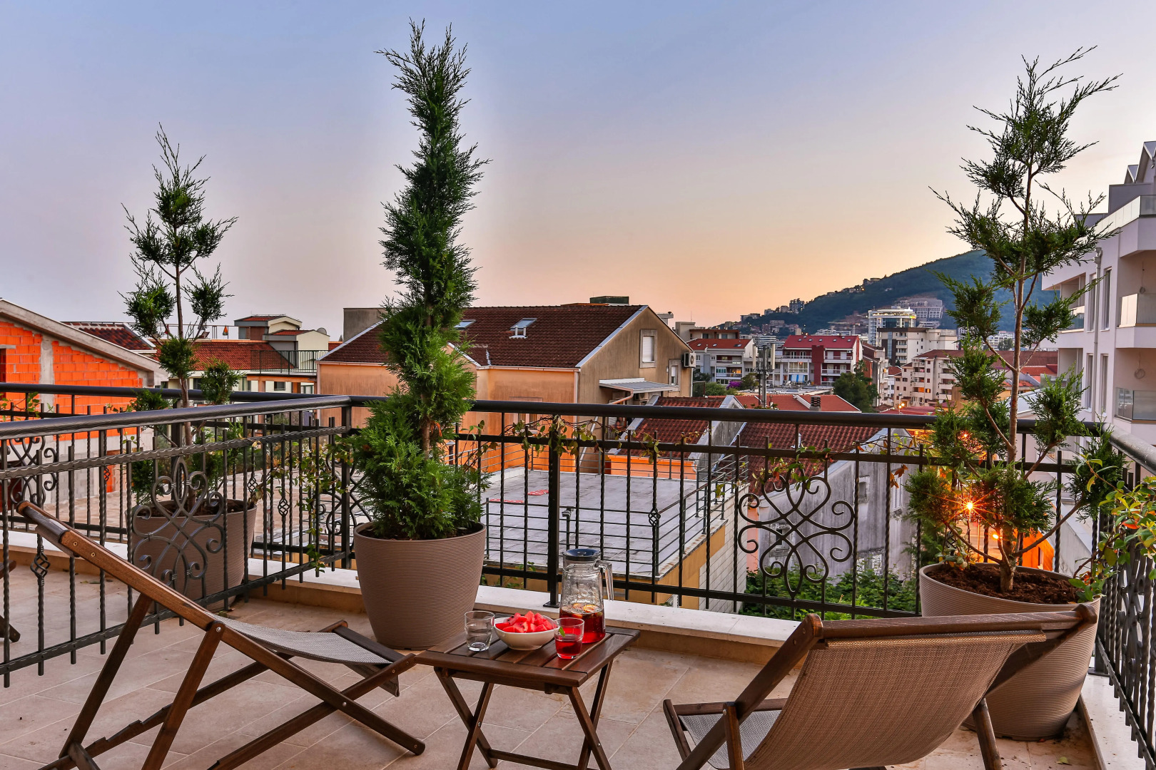 Отель Tate by Aycon