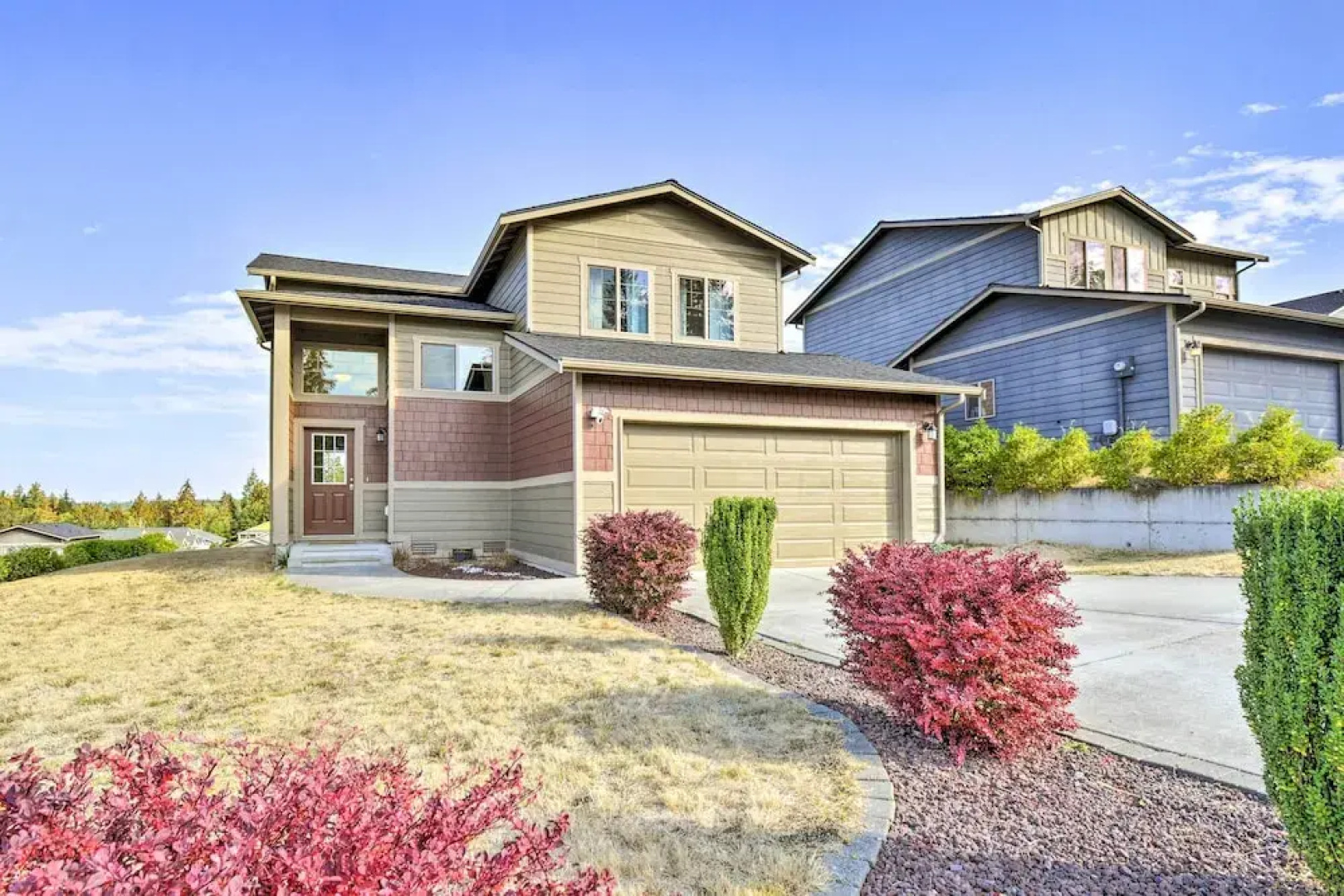 Pet-friendly Poulsbo Abode w/ Mountain Views!