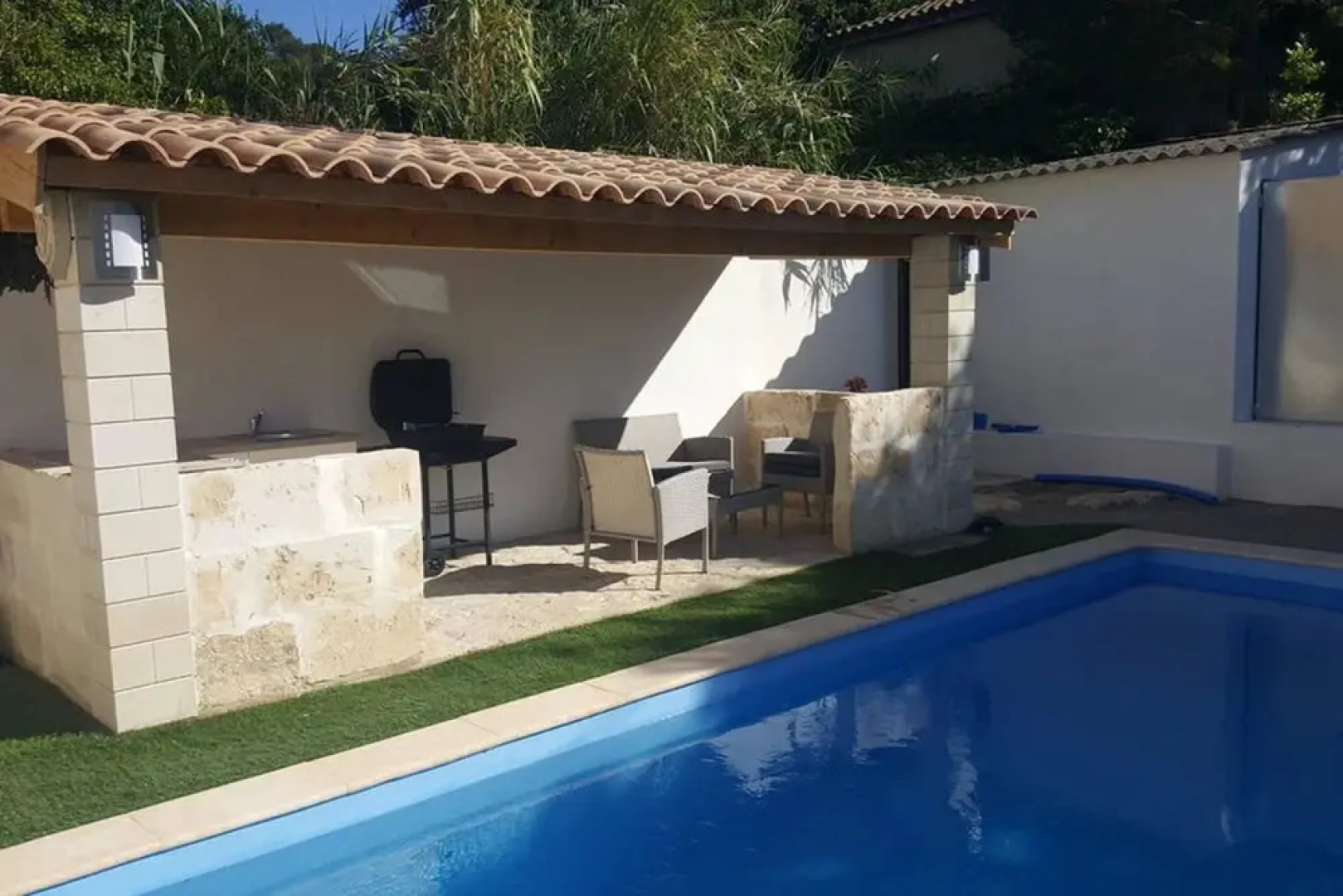 House With 2 Bedrooms in Calvisson, With Pool Access, Enclosed Garden