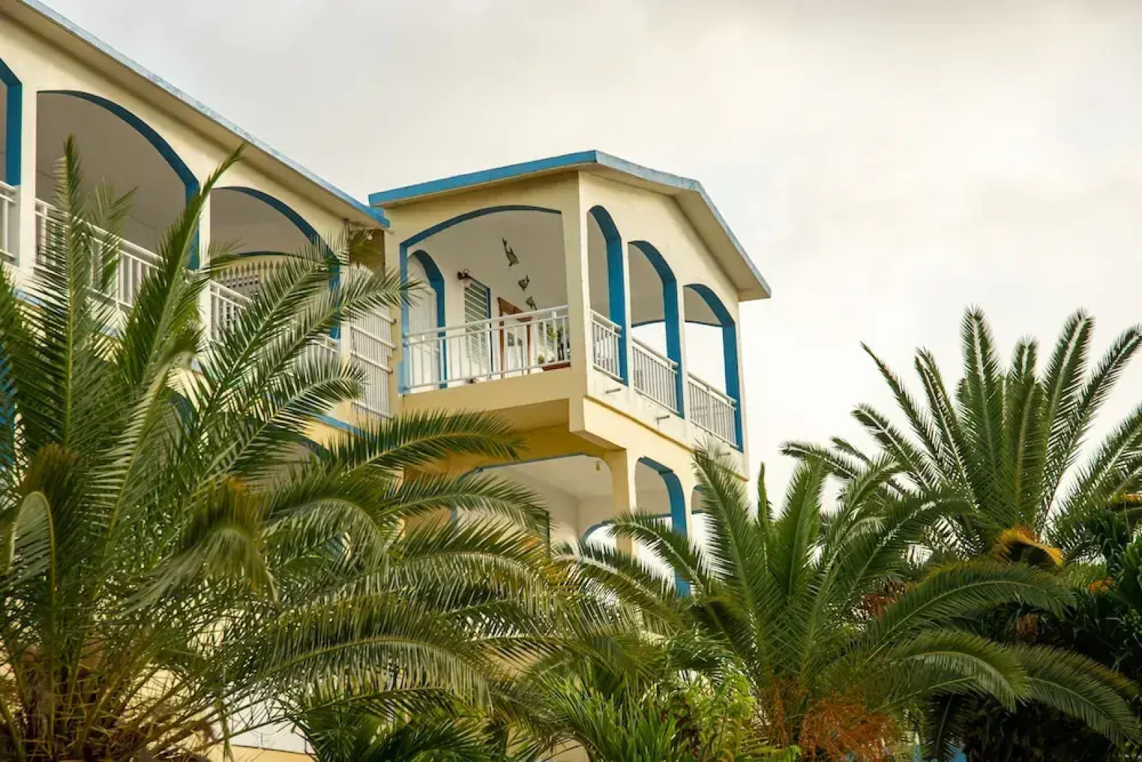 Easy Corner Villas