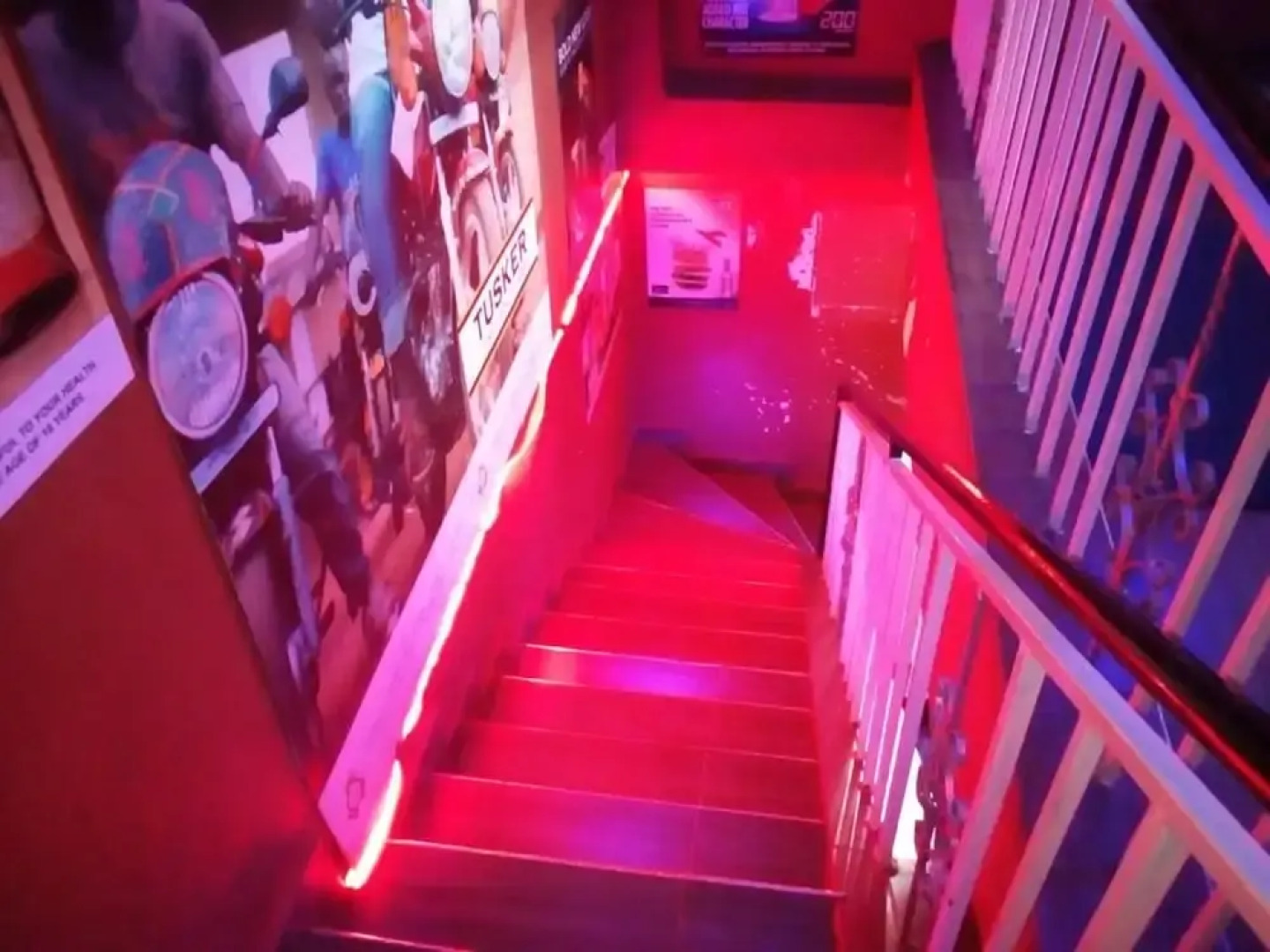 Bricks Pub & Hotel - Adults Only