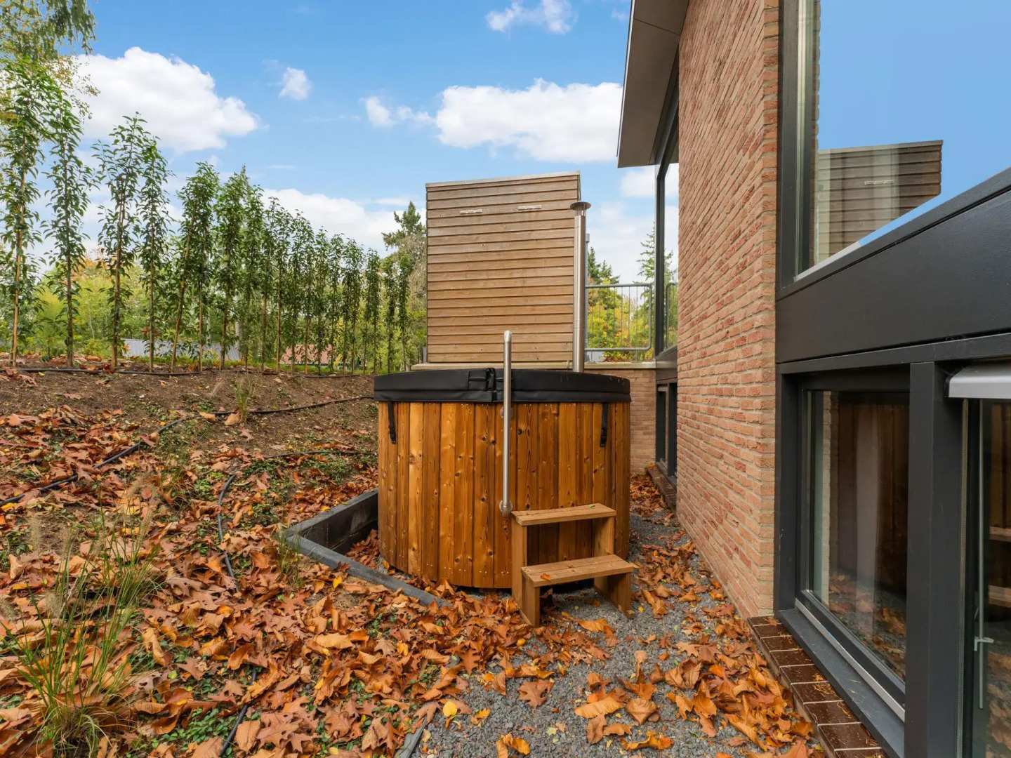 Cosy Holiday Home in Soesterberg With hot tub