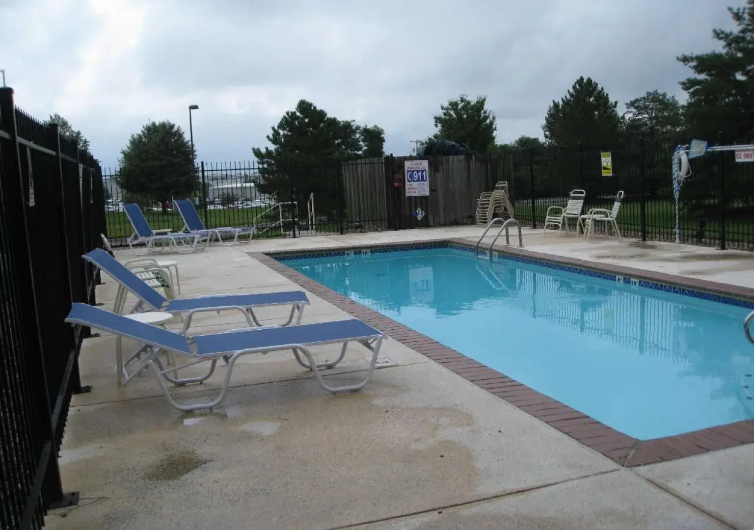 Extended Stay America Suites Kansas City Airport Tiffany Spr