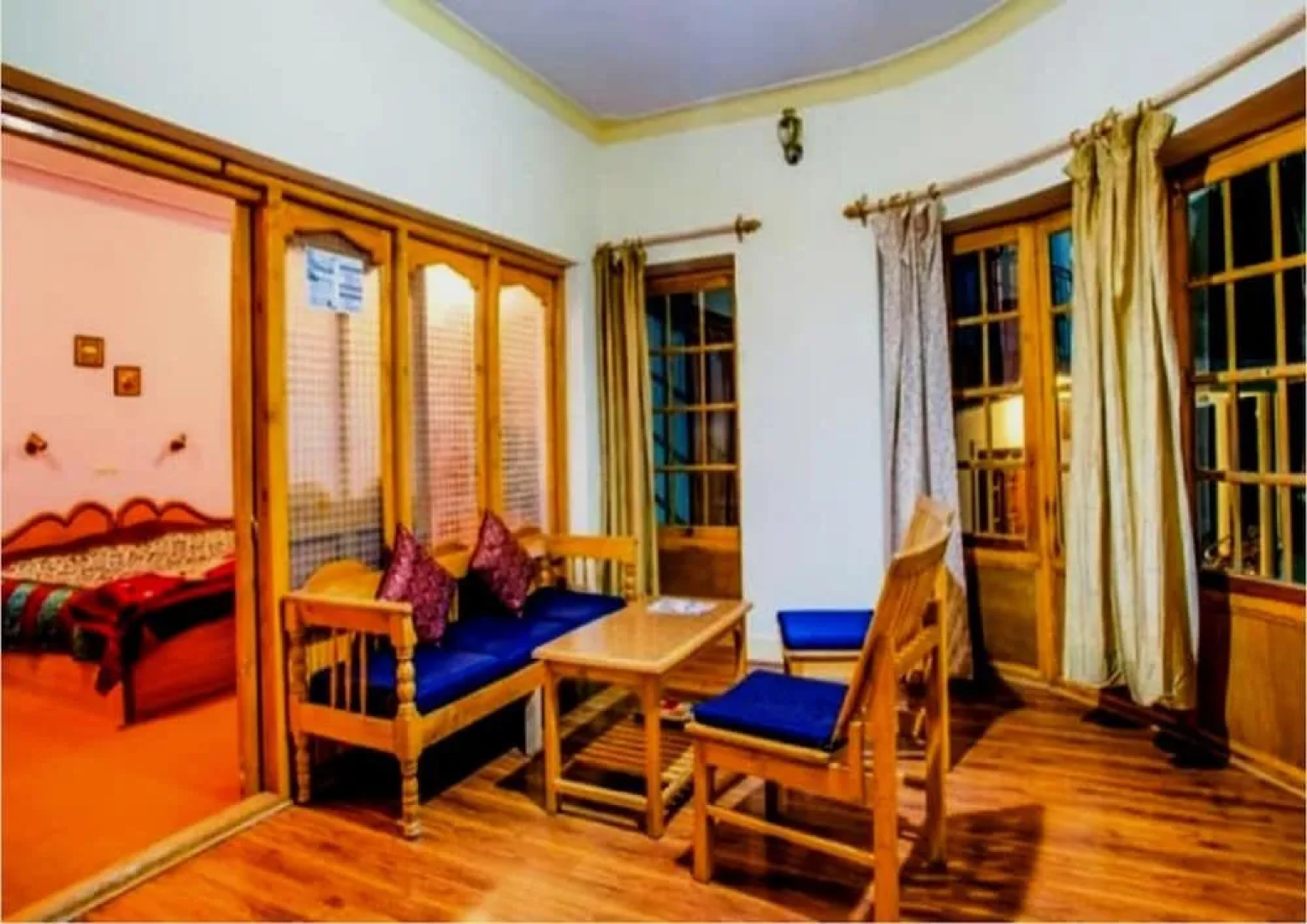 TIH Royal Heritage Resort