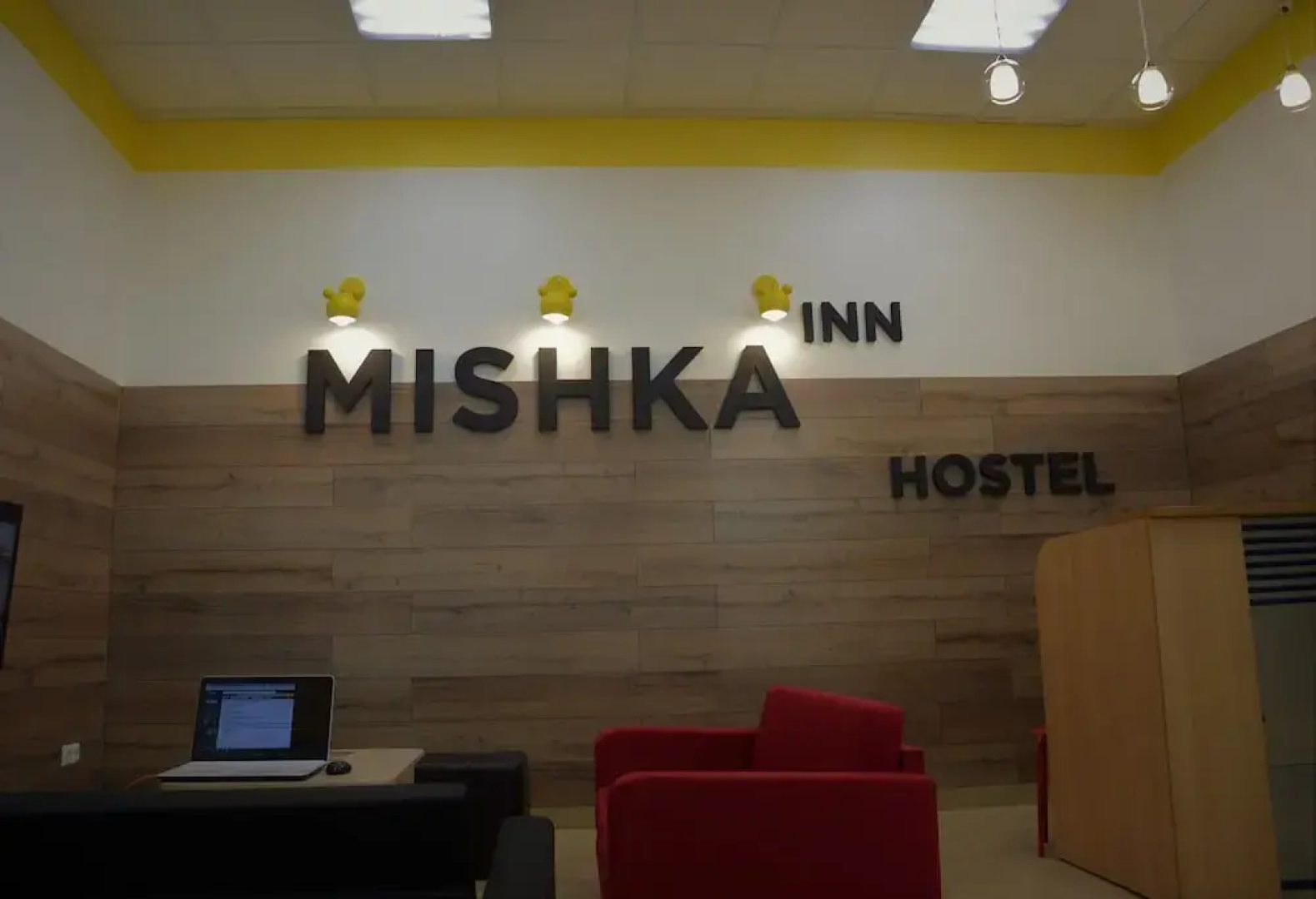 Хостел Mishka Inn